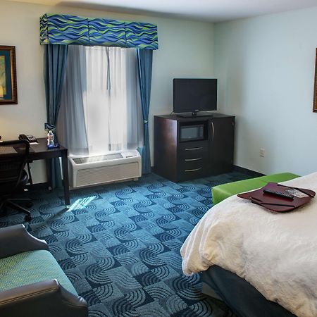 Hampton Inn And Suites Dallas/Lewisville-Vista Ridge Mall Extérieur photo