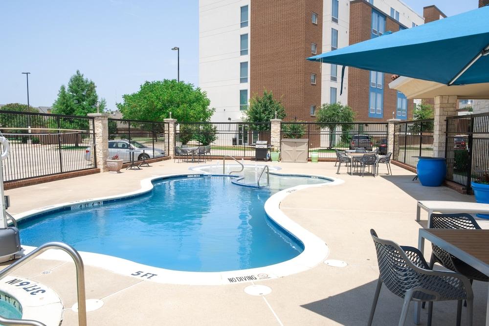 Hampton Inn And Suites Dallas/Lewisville-Vista Ridge Mall Extérieur photo